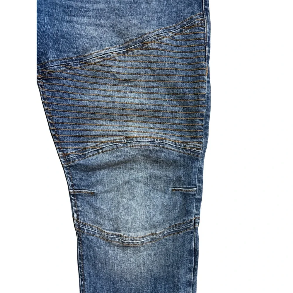 True Religion Geno Mens 34x32 Relaxed Slim Biker Jeans Medium Wash Blue